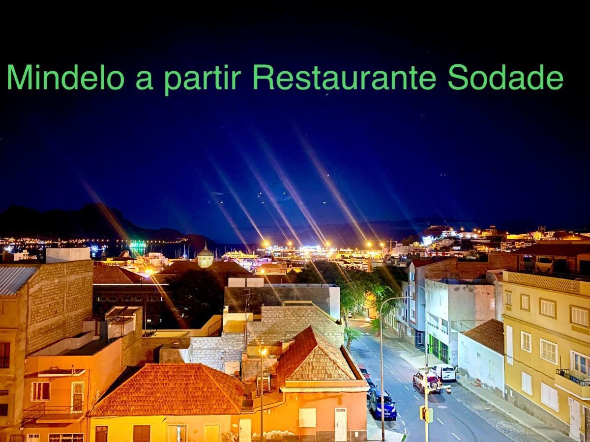Residencial Restaurante Sodade ミンデロ エクステリア 写真